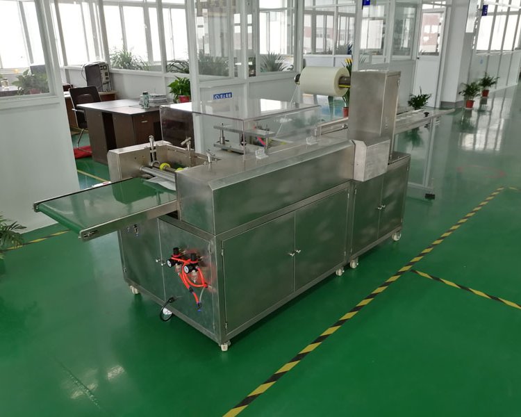 gloves packaging machine