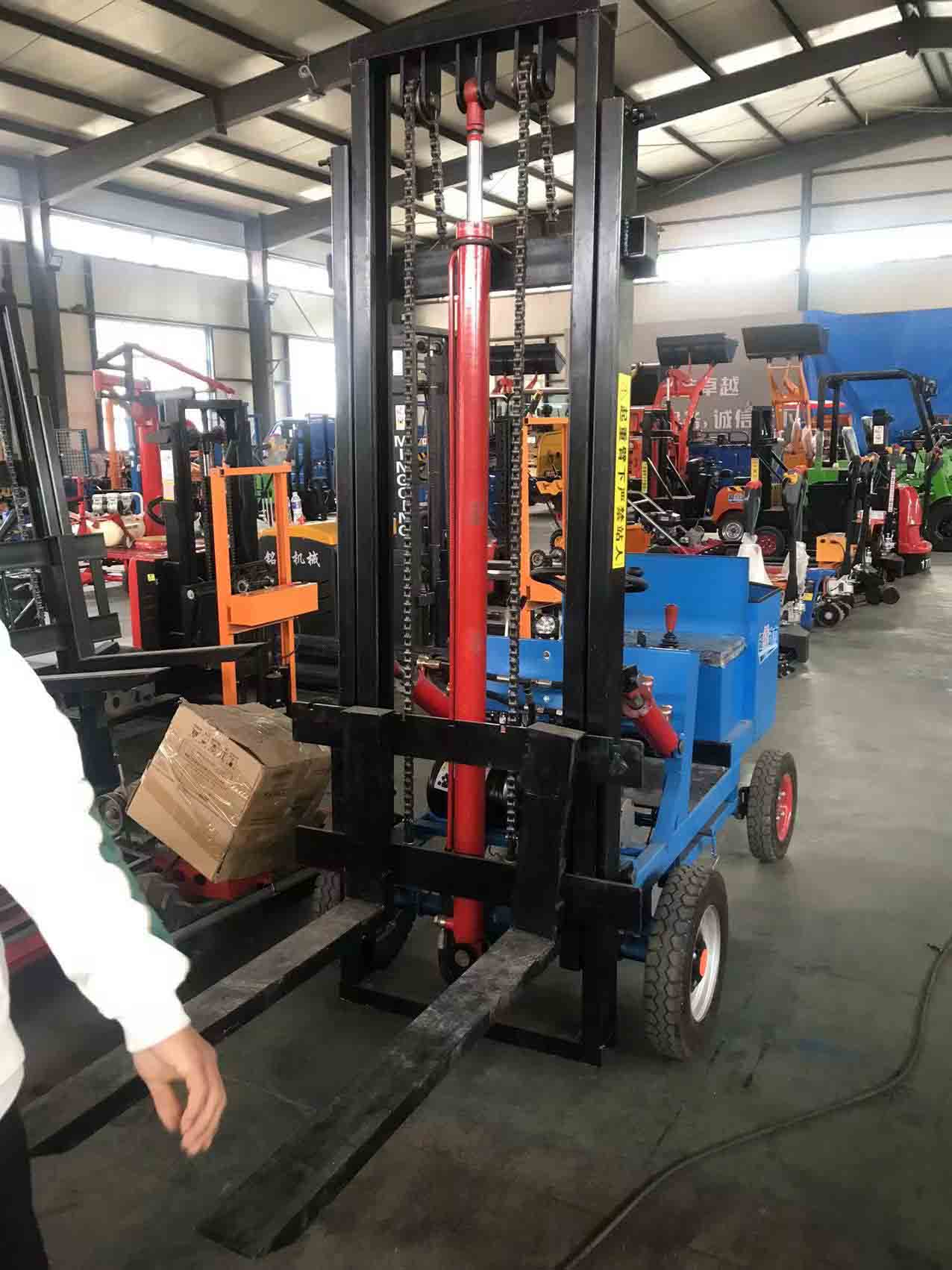 mini electric forklift