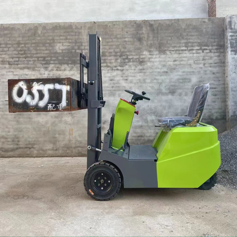 3 wheeled forklift